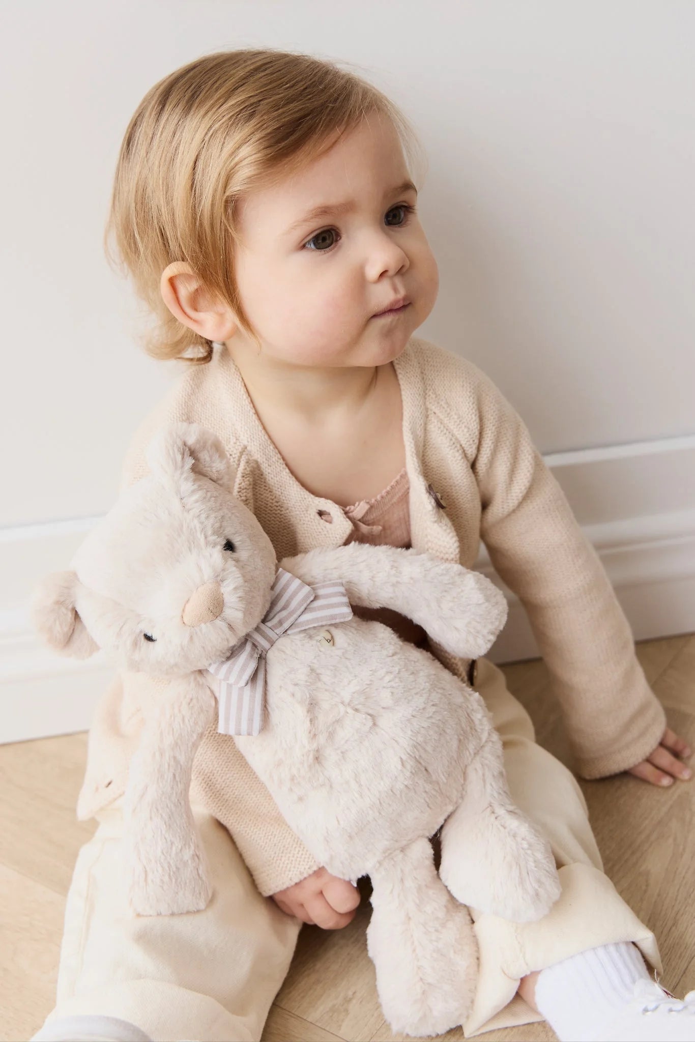 Jamie Kay Snuggle Bunnies - Georgie With Bow